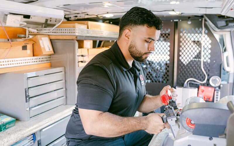 Automotive Locksmith